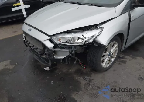 2018 Ford Focus Se z USA, uszkodzony, nr VIN 1FADP3F21JL205405
